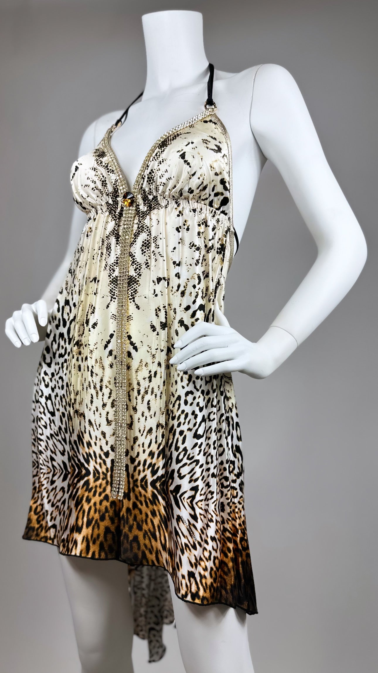 Halter open back short dress with crystal