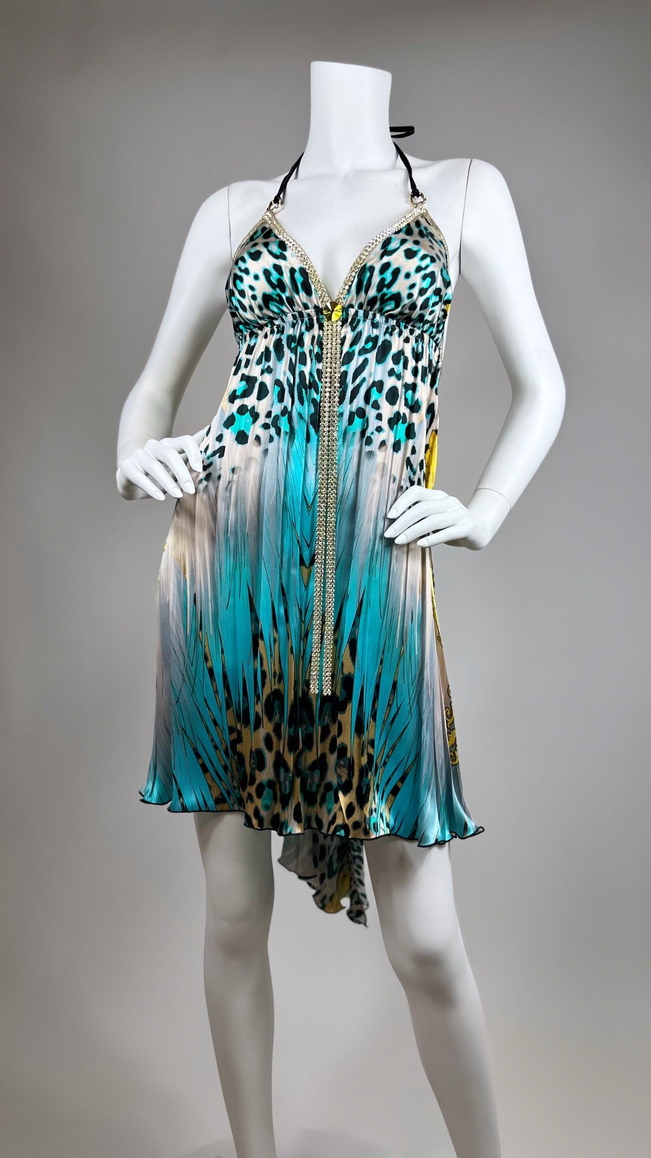 Halter open back short dress with crystal