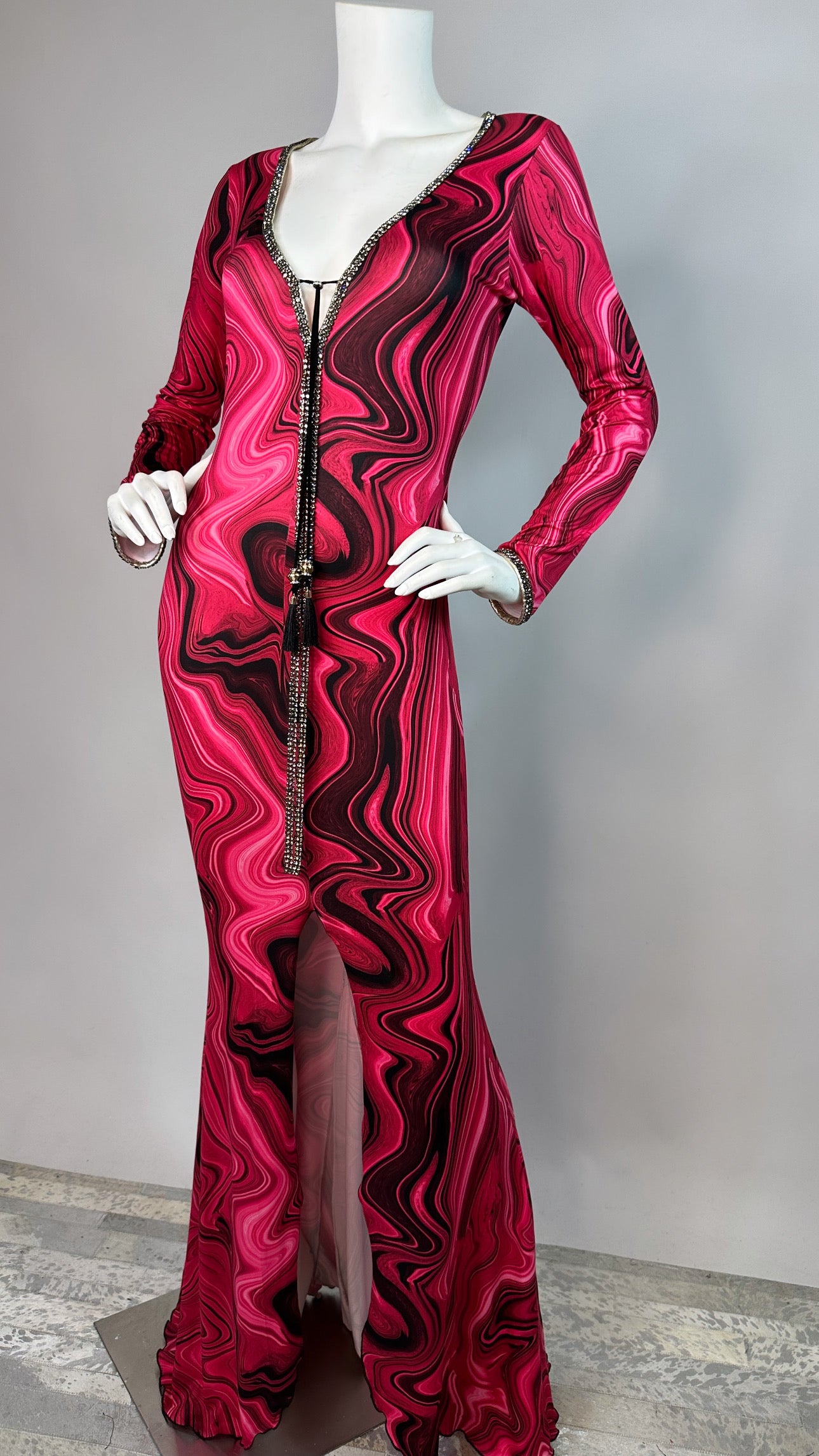 Mermaid style long dress with medallion