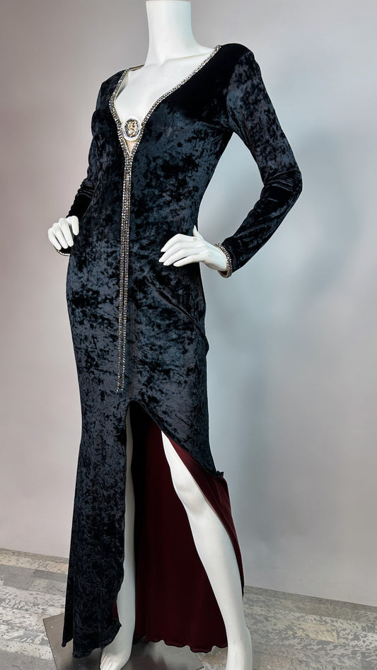 Mermaid style long dress with medallion